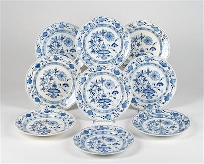 Onion Pattern Dinner Plates, Meissen - Sklo a porcelán