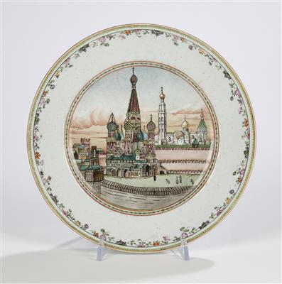 Ansichten-Teller mit dem KREML in MOSKAU, - Sklo a porcelán