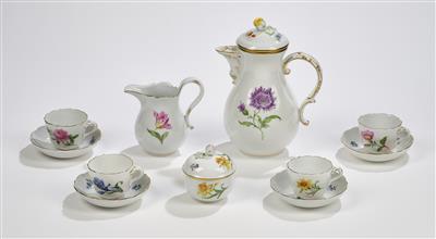 Moccaservice mit verschiedenen Blumenzweigen, Meißen um 1980, - Glass and Porcelain