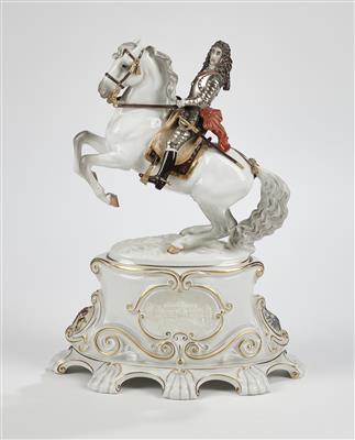 Prinz Eugen von SavoyenCarignan, Paris 1663-1736, Wien, österr. Feldherr und Staatsmann, Reiterdenkmal mit Sockel, - Glass and Porcelain