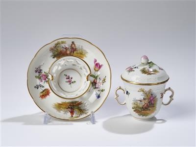 Trembleusen-Tasse mit Deckel, Deutschland - Glass and Porcelain