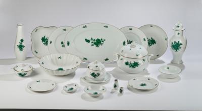 Elegantes Speiseservice, Dekor Maria Theresia, Augarten, Wien um 1980, - Glass & Porcelain
