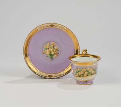 Kaiserliche Manufaktur Wien 1833, 1834, Tasse mit Untertasse, - Glas und Porzellan