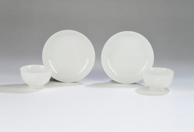 Paar Tassen mit Untertassen, Meißen um 1745, - Glass and Porcelain