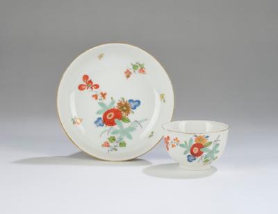 Koppchen mit Untertasse Kaiserliche Manufaktur Wien um 1766-1787, - Glas & Porzellan