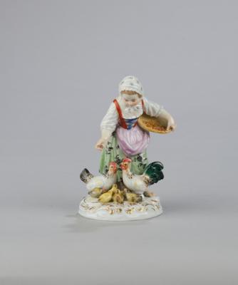 Mädchen, Hühner fütternd, Meissen, Ende 19./Anf. 20. Jh., - Sklo a porcelán