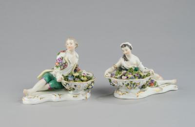 Paar mit Blumenkörben, Meissen Mitte 18. Jh., - Glass and Porcelain