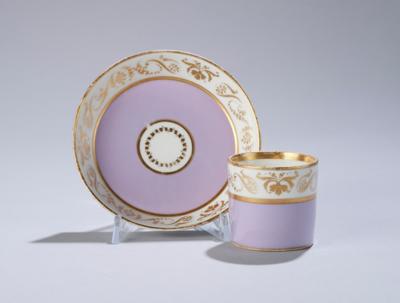 Tasse mit Untertasse, Kaiserliche Manufaktur, Wien 1833, - Glass and Porcelain