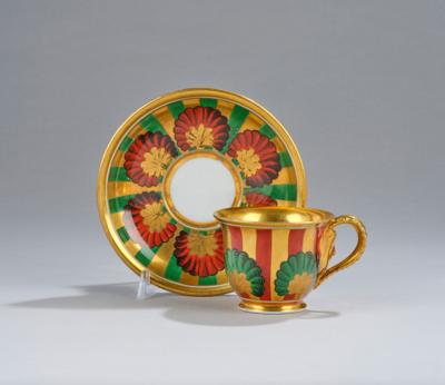 Tasse mit Untertasse, Porzellanmanufaktur Gebrüder Haidinger, Elbogen 1832/34, - Glass and Porcelain
