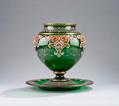 Vase mit Presentoir, Haida um 1890, - Glass and Porcelain