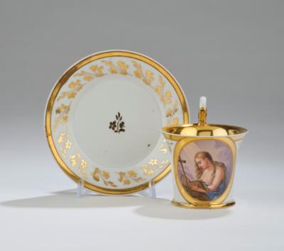 "S. Magdalena" Tasse mit Untertasse, Kaiserliche Manufaktur, Wien 1824/25, - Glass and Porcelain