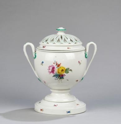 Kühlgefäß auf Sockel, Kaiserliche Manufaktur, Wien 1788/89, - Glass and Porcelain