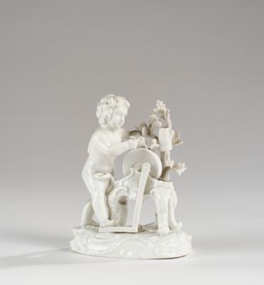 Putto mit Pfeil am Schleifstein, Kaiserliche Porzellanmanufaktur, Wien 1836, - Vetri e porcellane