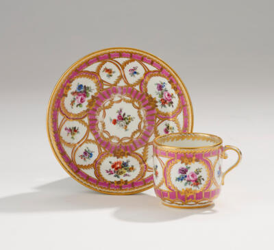 Kindertasse mit Untertasse, Kaiserliche Porzellanmanufaktur, Wien um 1780, - Sklo a porcelán