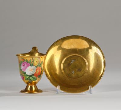 Tasse mit Blumendekor, KPM 1823-1832 - Sklo a porcelán