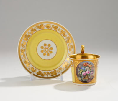 Tasse mit Untertasse, Kaiserliche Porzellanmanufaktur, Wien 1837, - Sklo a porcelán