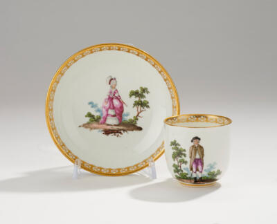 Tasse mit Untertasse, Kaiserliche Porzellanmanufaktur, Wien um 1770/80, - Sklo a porcelán