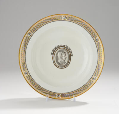 Tiefer Teller, Kaiserliche Porzellanmanufaktur, Wien 1784, - Sklo a porcelán