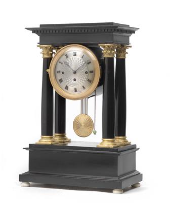 A Biedermeier portico commode clock with display case, - Starožitnosti