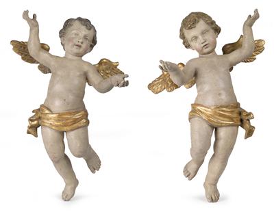 A pair of angels, - Antiques: Clocks, Metalwork, Asiatica, Faience, Folk art, Sculptures