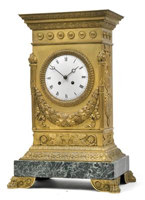 A neo-Empire bronze clock - Antiques: Clocks, Metalwork, Asiatica, Faience, Folk art, Sculptures