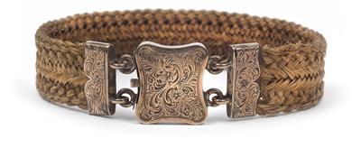 A Biedermeier braided hair bracelet, - Antiquariato - orologi, sculture, maioliche, arte popolare