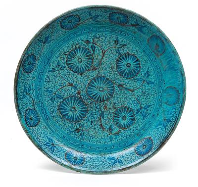 A Bukhara plate, - Antiques: Clocks, Sculpture, Faience, Folk Art