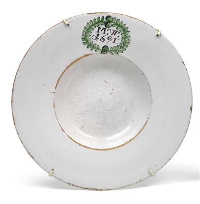 A Haban plate with broad rim ('Breitrandteller'), - Antiquariato - orologi, sculture, maioliche, arte popolare