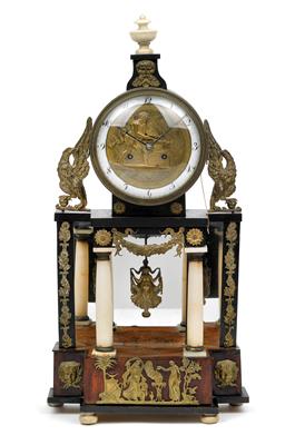 A small Empire Period commode clock with automaton - Antiquariato - orologi, sculture, maioliche, arte popolare