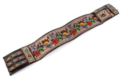 A leather belt, - Antiquariato - orologi, sculture, maioliche, arte popolare