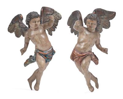 A pair of hovering angels, - Antiques: Clocks, Sculpture, Faience, Folk Art