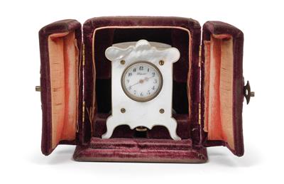 A miniature mother-of-pearl table clock with case - Antiquariato - orologi, sculture, maioliche, arte popolare