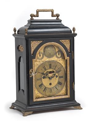 A Baroque bracket clock - Starožitnosti  +Historické vědecké přístroje a globusy