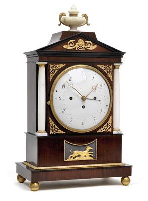 A Biedermeier commode clock - Clocks, Metalwork, Faience, Folk Art, Sculptures +Antique Scientific Instruments and Globes