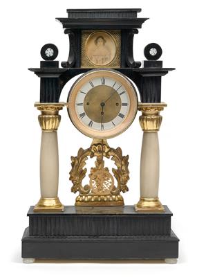 A Biedermeier portal clock with portrait - Clocks, Metalwork, Faience, Folk Art, Sculptures +Antique Scientific Instruments and Globes
