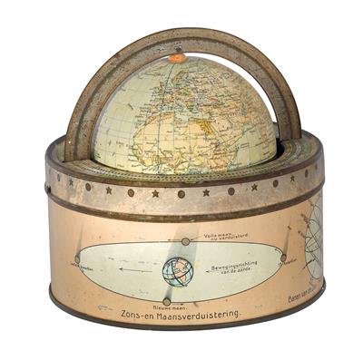 A c. 1900 C. L. Van Balen terrestrial Globe - Orologi, metalli lavorati, arte popolare e ceramica faentina, sculture  +Strumenti scientifici e globi d'epoca
