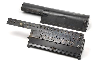 A Ludwig Spitz & Co TIM mechanical Calculator - Starožitnosti  +Historické vědecké přístroje a globusy