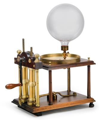 Vakuumpumpe um 1820 - Antiquitäten, Historische wissenschaftliche Instrumente, Globen und Modelle