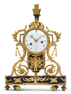 A Directoire pendulum clock - Antiques: Clocks, Sculpture, Faience, Folk Art, Vintage, Metalwork