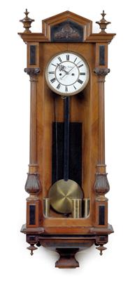 An Old German wall-mounted pendulum clock - Antiquariato - orologi, sculture, maioliche, arte popolare