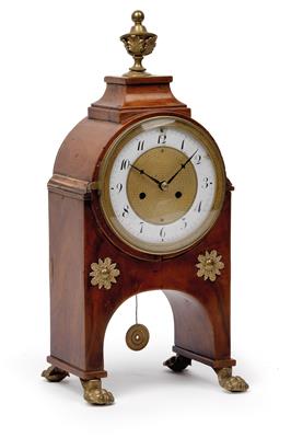 A Biedermeier commode clock - Starožitnosti