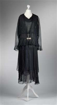 A dress with jacket, - Starožitnosti