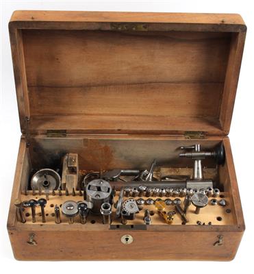 A parcel of clock maker’s tools - Antiques: Clocks, Sculpture, Faience, Folk Art, Vintage
