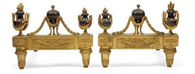 A pair of andirons, - Starožitnosti