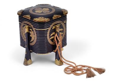 A 'Hakko Bako' container with lid, Japan, Edo period, nineteenth century - Antiques: Clocks, Vintage, Asian art, Faience, Folk Art, Sculpture