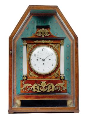A Biedermeier commode clock with display case - Starožitnosti