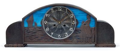 A back-lit Art Deco sideboard clock - Antiques: Clocks, Vintage, Asian art, Faience, Folk Art, Sculpture