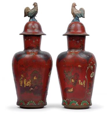A pair of Berlin lacquer vases with covers, circa 1840 - Antiques and art