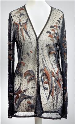 An embroidered evening jacket, - Arte e antiquariato