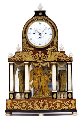 An Empire Period commode clock - Umění a starožitnosti